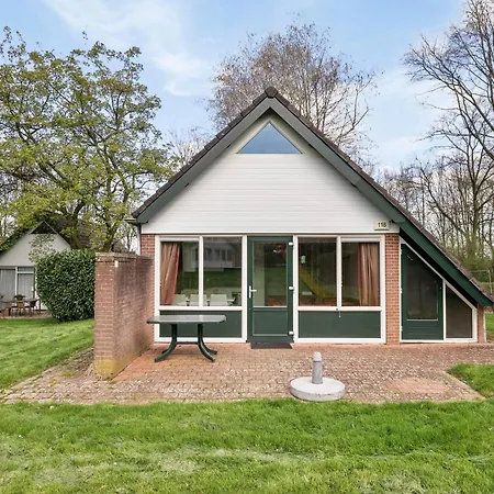 Holiday home 118 *